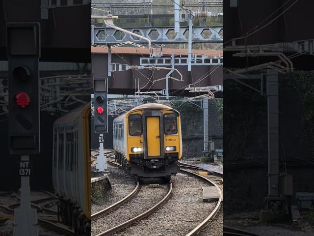 TfW 150262 arrives into Newport (South Wales)