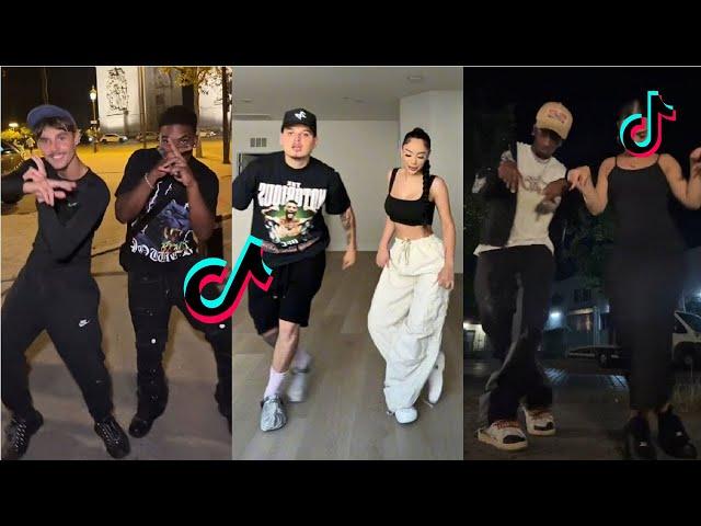 SHE DEY SMILE AT ME OH, I DON'T REALLY KNOW WHAT IT MEANS SO (DANCE) | TIKTOK COMPILATION