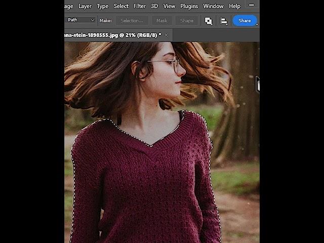 Change dress color in realistic way in photoshop 2023