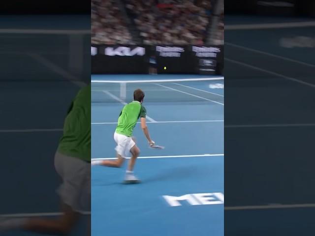 Daniil Medvedev BLASTS forehand winner! 