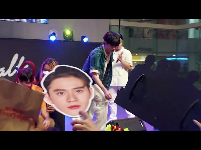 [Fancam] #BGYO Tumitigil ang Mundo (plus fan Interaction) - Ayala Malls Circuit