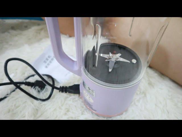 Multi-function blender with detailed instructions on using the blender | Kaye Torres Mp88 - Inside