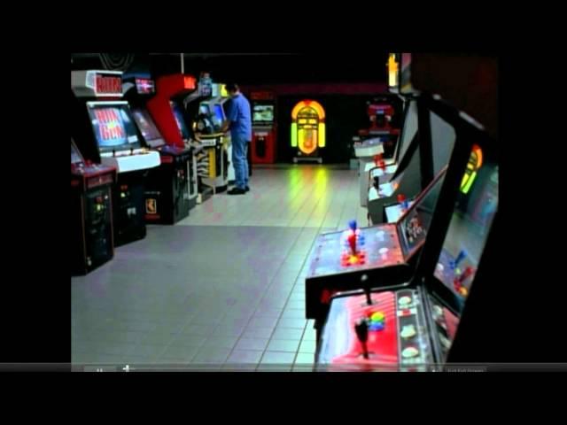 X-Files showing an arcade game (Virtua Fighter 2?) with sound effects from Sonic the Hedgehog