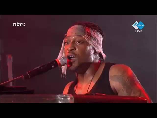 D'Angelo & The Vanguard - "Spanish Joint" - North Sea Jazz Festival 2015