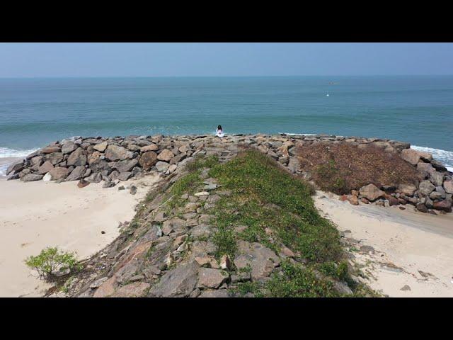 Serene Meditation with Swami Amit Dev on the Beaches of Kochi, India