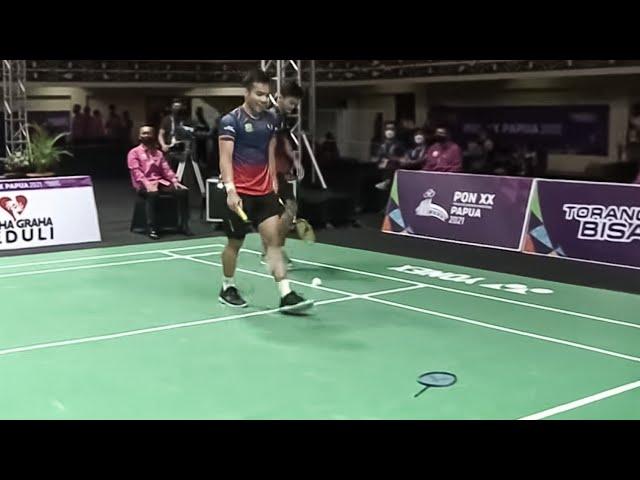 This will 100% make you laugh - Comedy Badminton