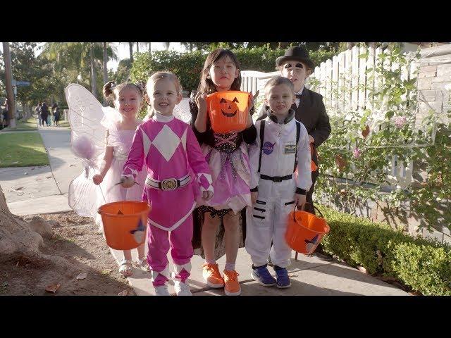 Trick-or-Treating with Macey, Brielle, Claire, Nate and Lil’ Mushroom