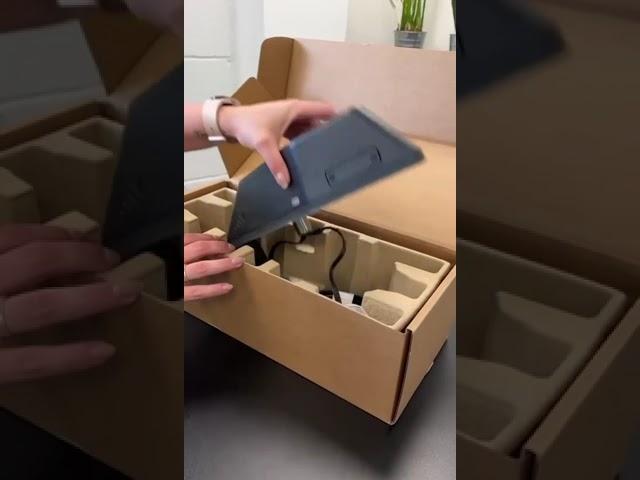 The R2100 Cradlepoint EMEA is built for vehicles and IoT deployments. #unboxing #connectivity #wifi