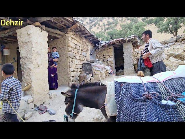 "Kindness at the foot of the mountain: the nomadic life of Agha Qurban and her little children"