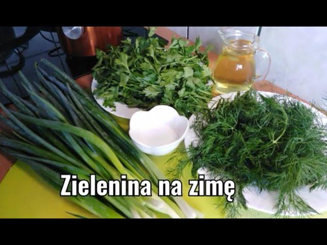 Świeża zieleninka zimą. Szkoda że szybciej o tym nie widziałam.   Fresh greens in winter.