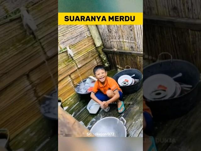 BOCIL NYANYI SUARA MERDU