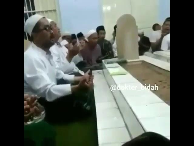 Syirik, mengbongkar dzikir fulus... Mantra minta Fulus ke kuburan bukan Ajaran Islam