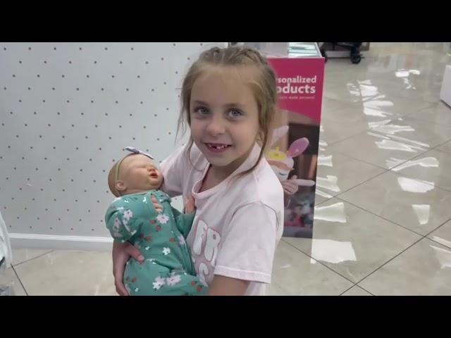 CHLOE GETS A LIFELIKE REBORN BABY DOLL! | Weekly Family Vlog 2023