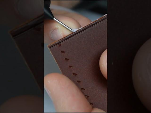 Making money clip wallet  Part 1. Free PDF pattern  #leathercraft #leather #diy #leathergoods ⠀