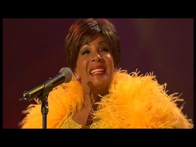 Dame Shirley Bassey The Faenol Festival  -2006-