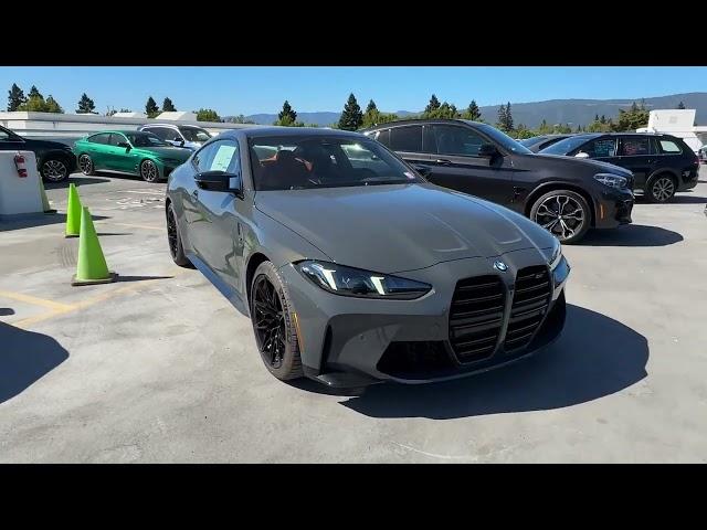 The 2025 M4 Competition xDrive in Dravit Grey with Carbon Buckets | 4K