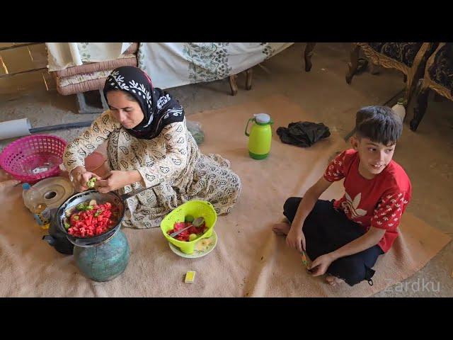 Shahla's life in the shelter and her child's illness, the story of a lonely nomadic mother