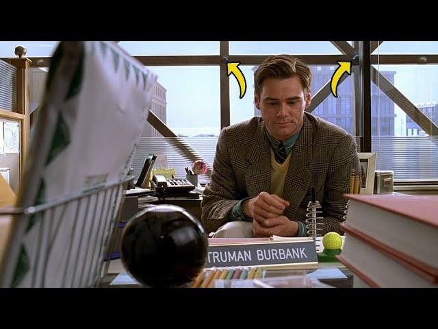 20 Things You Somehow Missed In The Truman Show