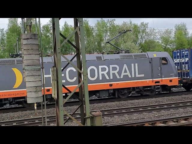 Hector Rail 241.004 ''R2D2'' fährt in Rotenburg (Wümme) nach Halt los. 13.05.2021