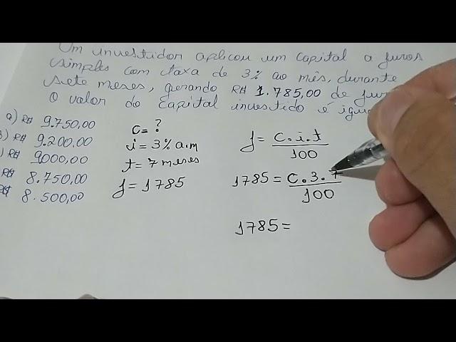 Um investidor aplicou um capital a juros simples com taxa de 3% ao mês, durante sete meses, gerand..