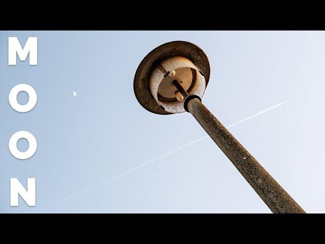 COMMENT If You Want Me To Call You MOON MOON? I Took A Photo Of MOON, Plane, Lantern #Shorts #Photo