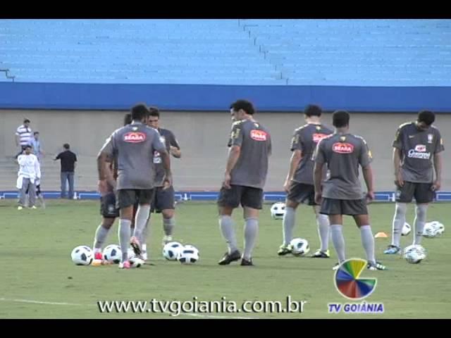 JOGO ABERTO GO- NEYMAR É POUPADO DE TREINAMENTO 03-06-2011