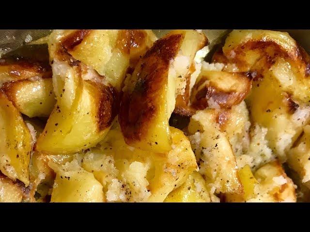 Самая вкусная картошка- запечённая в духовке! Не жарим, не паримся), быстро, легко, полезно!