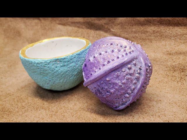 Dive In: Pinch Pots Craft with Dessie