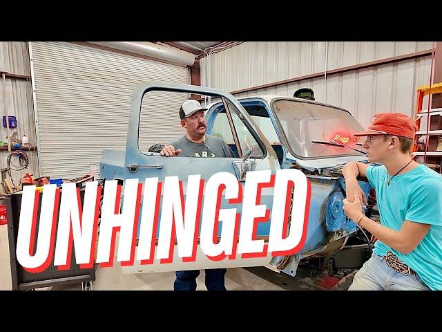 Can We Replace the Hinges on the Square Body Without Fighting? | Bar 7 Ranch