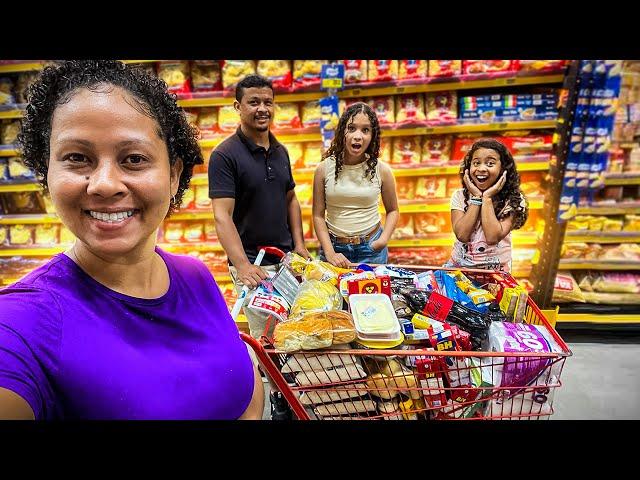 VLOG NO SUPERMERCADO EM FAMÍLIA| COMPRAS DO MÊS + VALOR TOTAL️