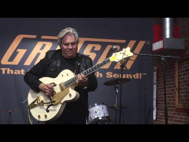 Doyle Dykes At Streetsounds NYC