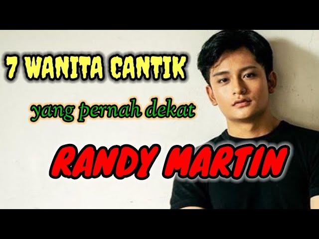 7 wanita cantik yang pernah dekat Aktor Randy Martin