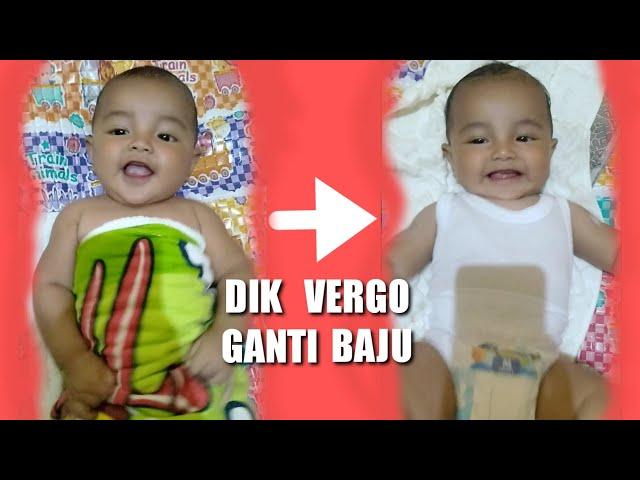 BAYI LUCU GANTI BAJU HABIS MANDI