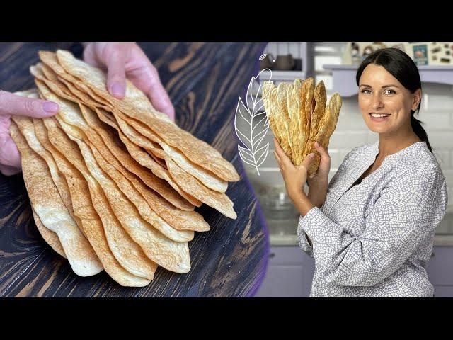 Crispy breads with Provencal herbs by Lisa Glinskaya