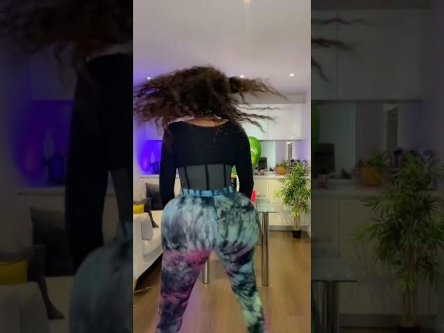 Twerk queen | Curvy world | Subscribe for more! #tiktok#latin#shorts#fashion #plussize #twerk#curvy