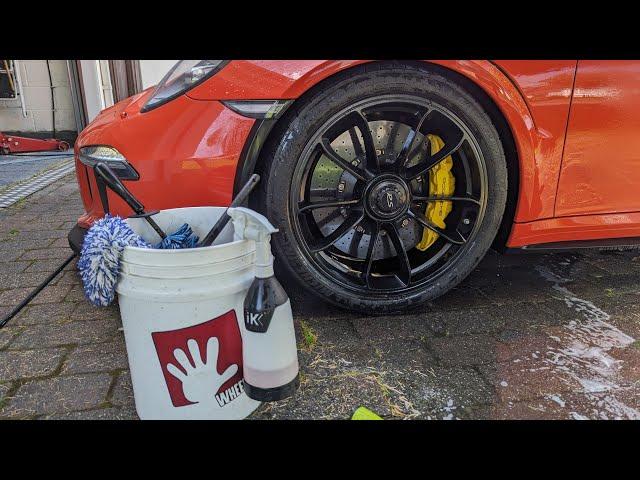 Cleaning High End Alloy Wheels Safely and Correctly