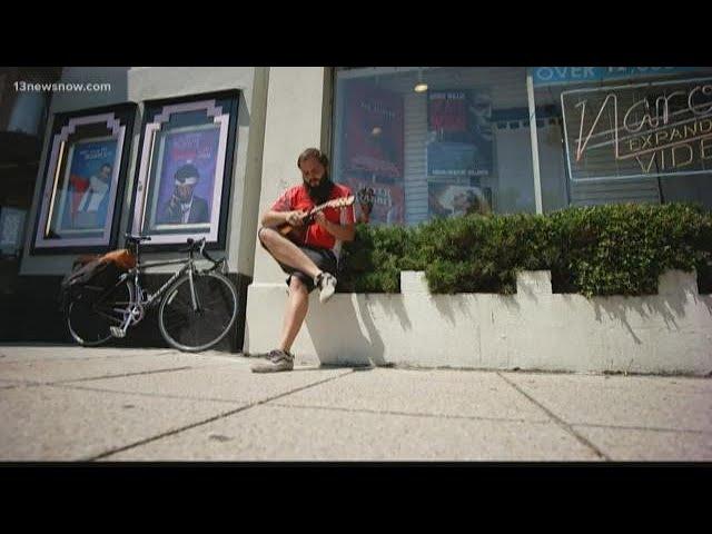 Traveling busker makes stop in Hampton Roads