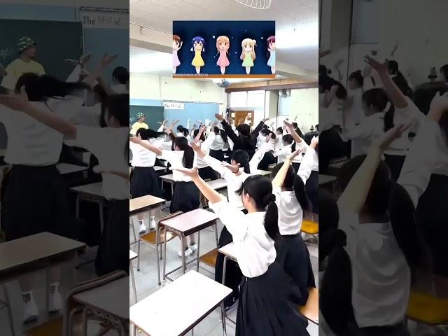 toca toca dance video Poplar video #tocatoca #dance #anime #funny