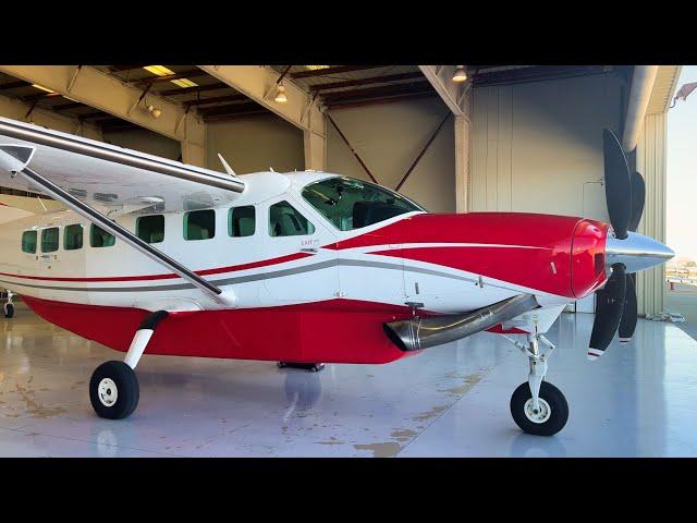 #68 Flying a Grand Caravan to Montgomery-Gibbs Executive Airport