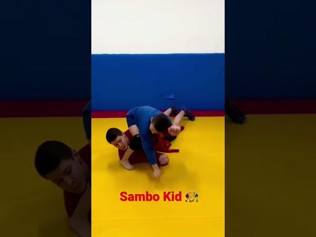 Sambo kid with a clean throw and rolling armbar #shorts #wrestling #kids #grappling #jiujitsu