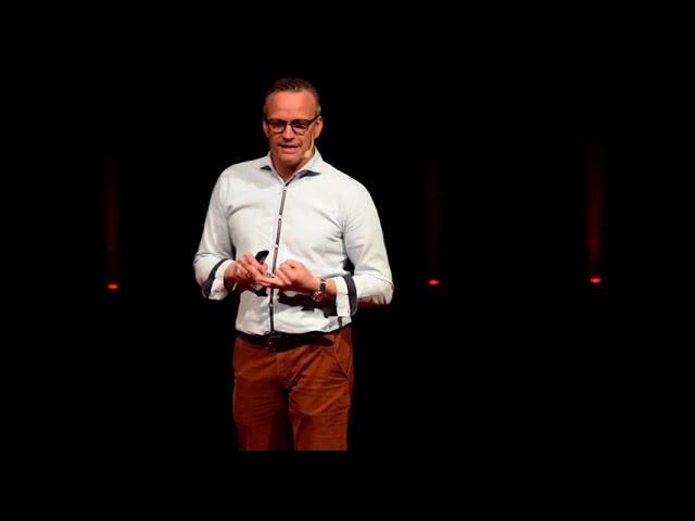 How smart buildings will revolutionize our society | Frederik De Meyer | TEDxGlarus