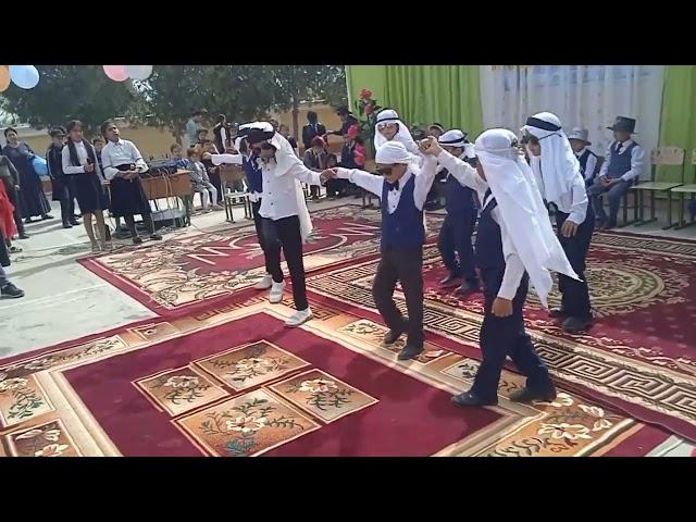 Muzrabot tumani 18-maktab 1-sinf o`g`il bolalari ijrosida "ARABCHA" raqs.