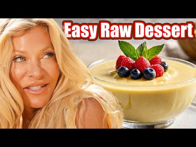 Durian Custard Pudding Dessert Raw Vegan Easy Fast Recipe with Vitamin C, Berries and Nuts