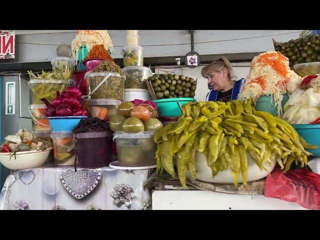 Food market in Yerevan. Wanderer in #Armenia.