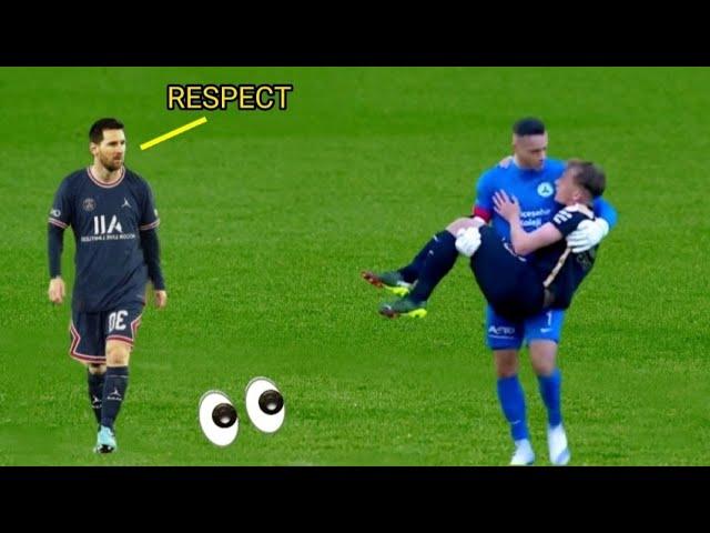 When Footballers Show Respect