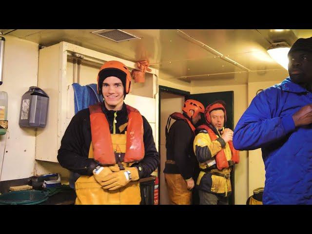 Documentaire - La pêche hauturière à bord du Cap Saint-Georges