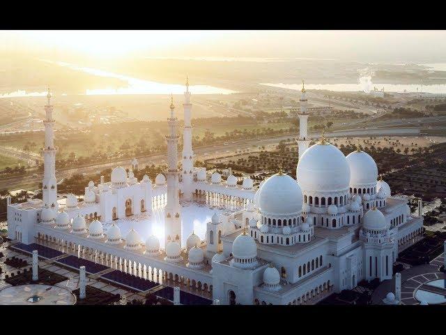 ABU DHABI Sheikh Zayed Mosque UAE