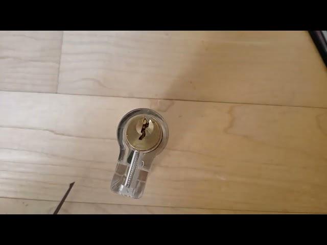 Lockpicking mit versteckten dietriche (Stimme von Mr sirius)