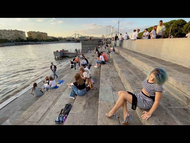 [4K]  Walking Streets Moscow. Gorky Park. Sunday Sunset Walk. Summer 2021