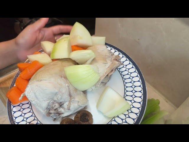 PORK BONE SOUP WITH CELERY, CARROTS AND WHITE ONION | joolees vlog | #healthysoup #souprecipe